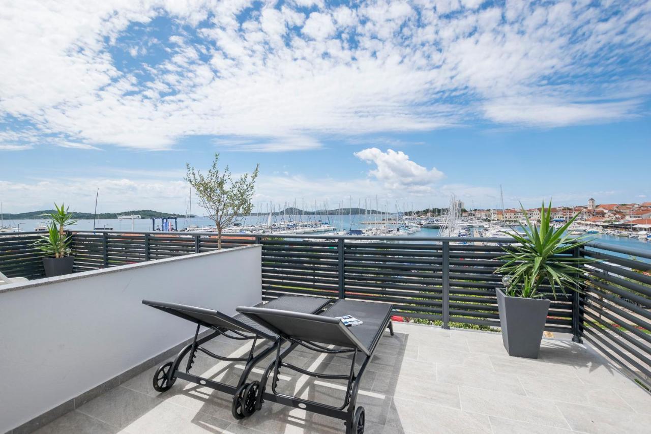 Apartments And Rooms Mare 沃迪切 外观 照片