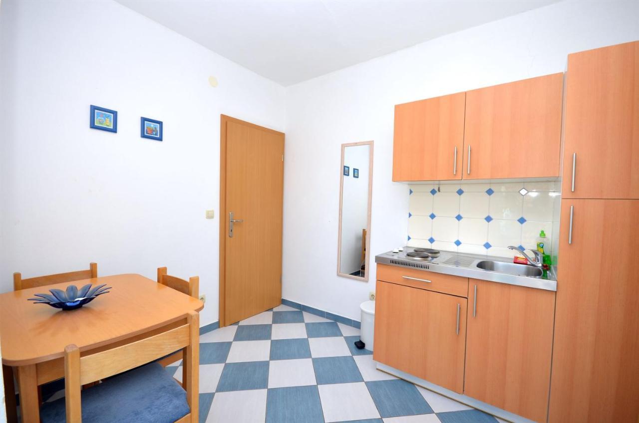 Apartments And Rooms Mare 沃迪切 外观 照片